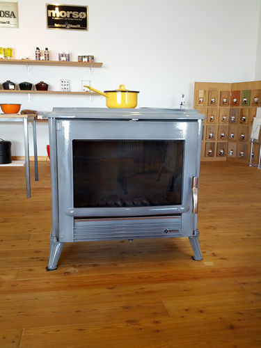 アンヴィクタ “モデナ”: HICKORY WOOD STOVE WORKS blog